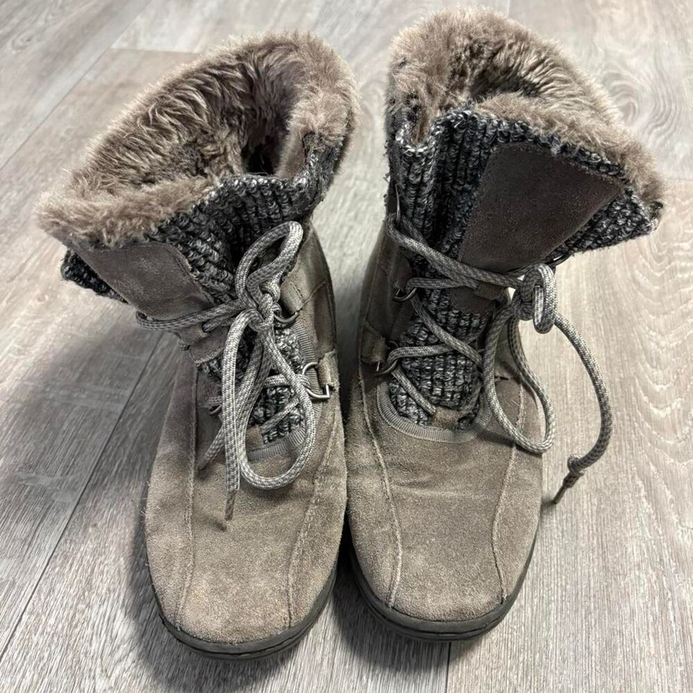 Baretraps Women's Grey and Brown Boots